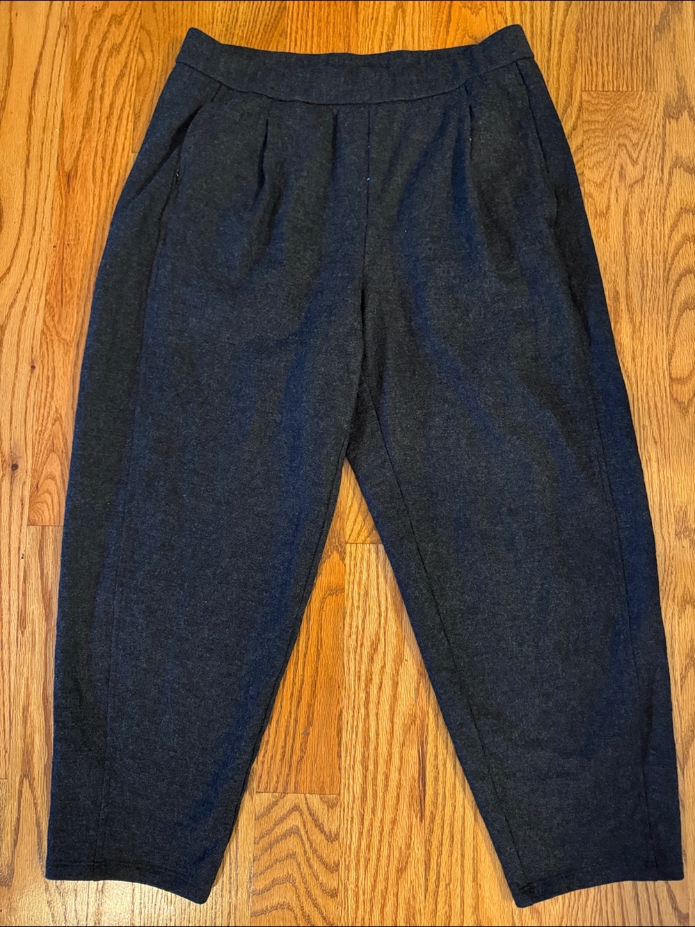 Eileen Fisher Dark Charcoal Cropped Tapered Pull-On Pants